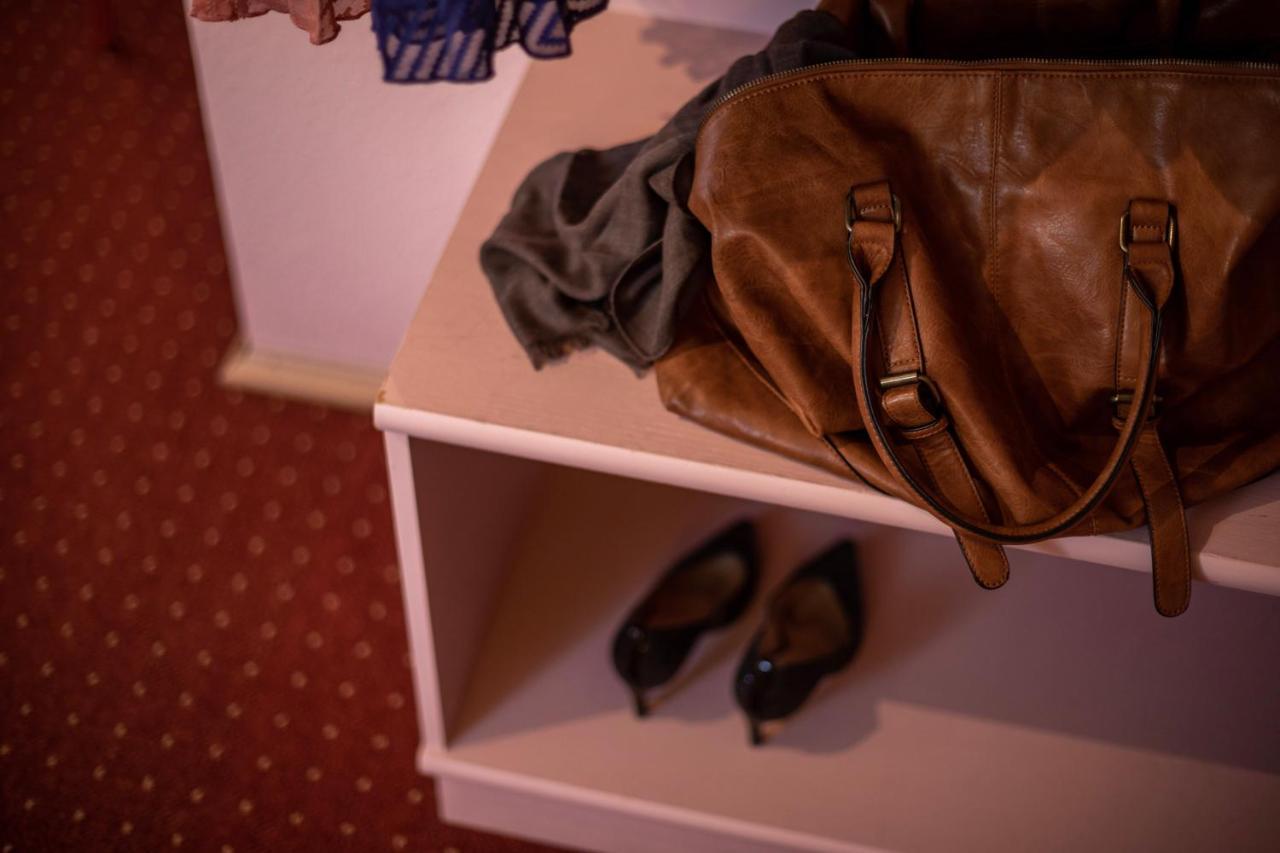 Das Schoene Leben Pop-Up Hotel Хорнберг Экстерьер фото
