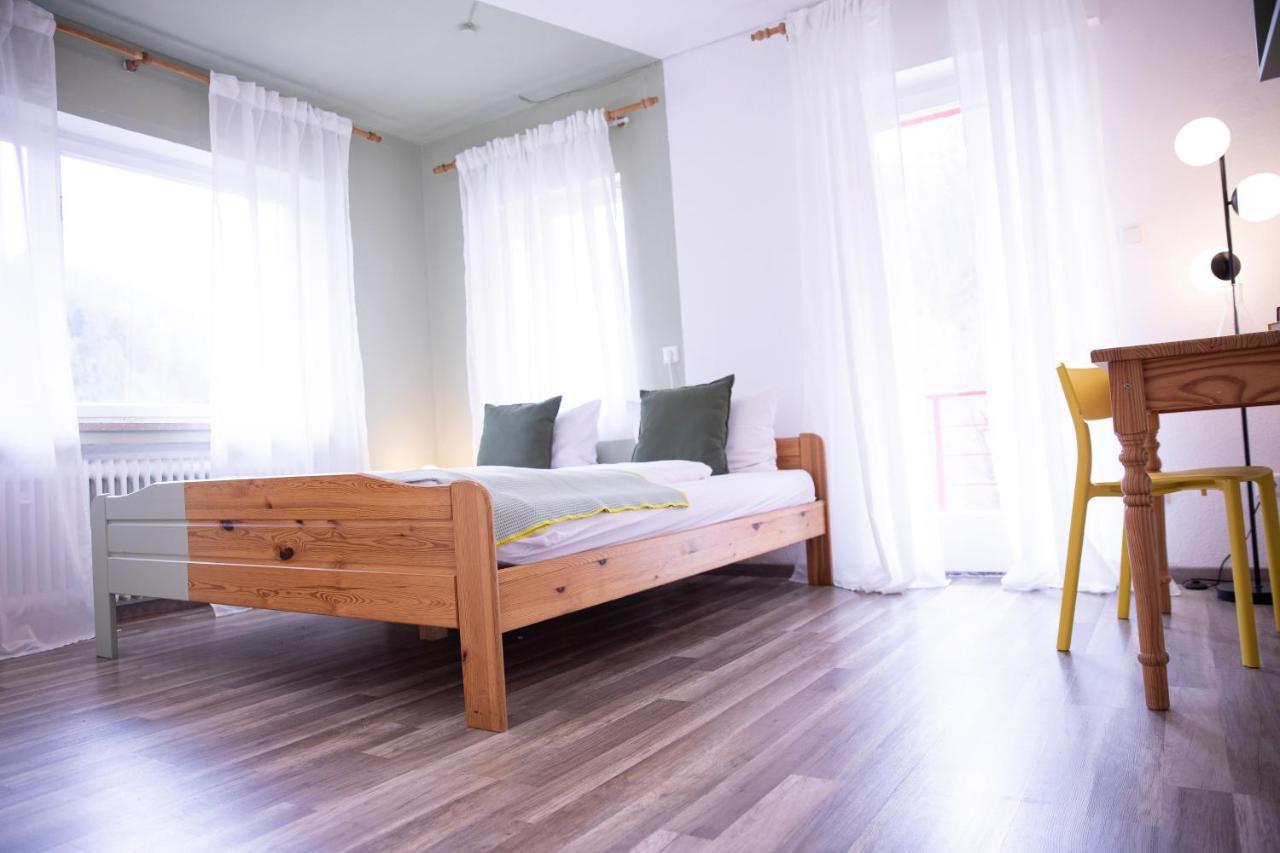 Das Schoene Leben Pop-Up Hotel Хорнберг Экстерьер фото